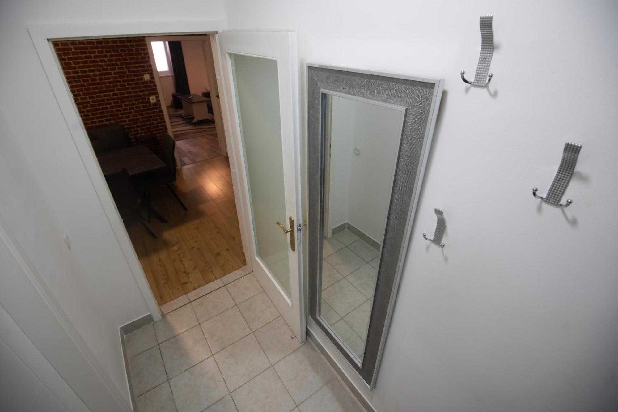 Apartment Maria Q. Cantoni *