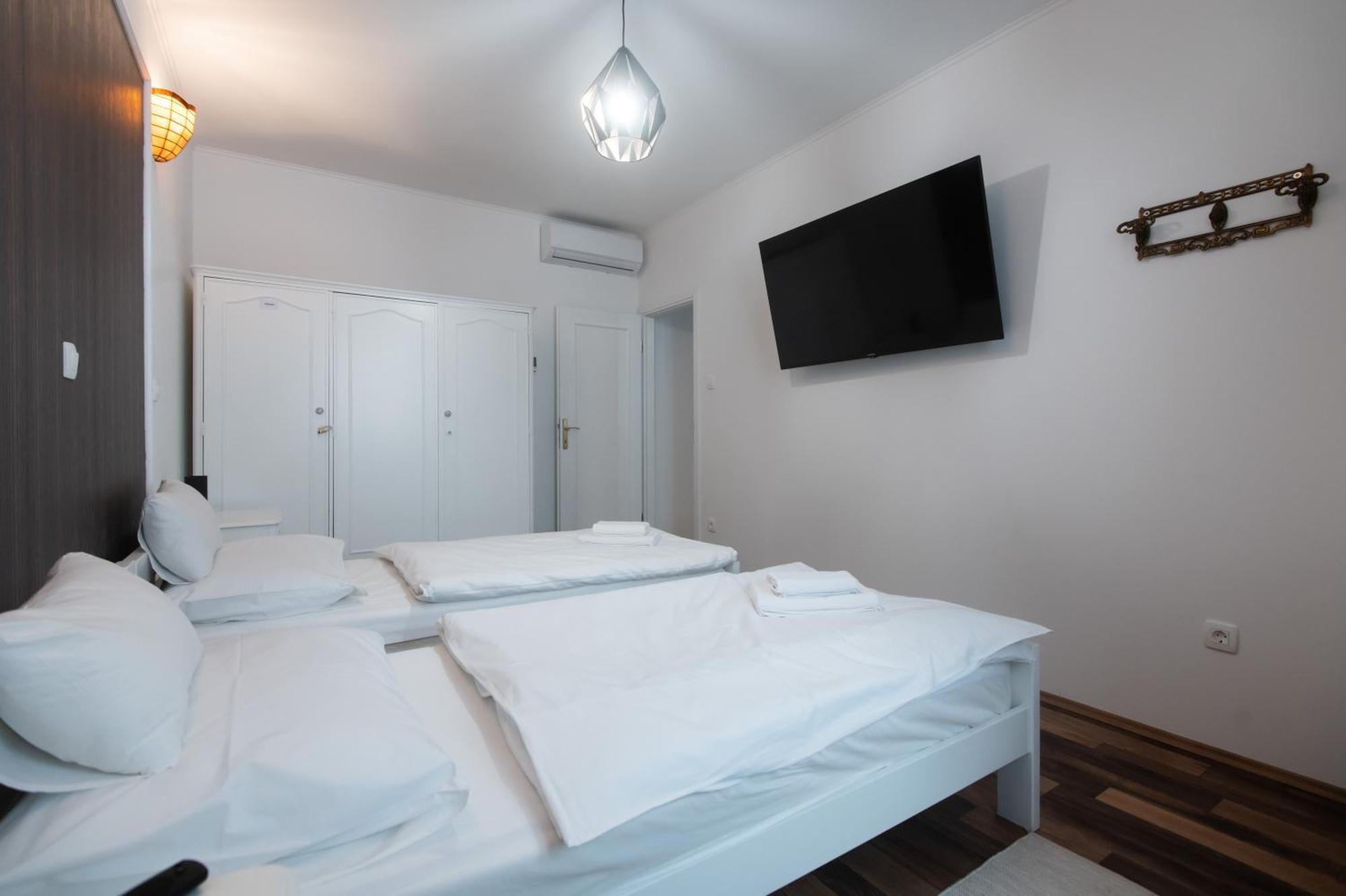 Apartment Maria Q. Cantoni *
